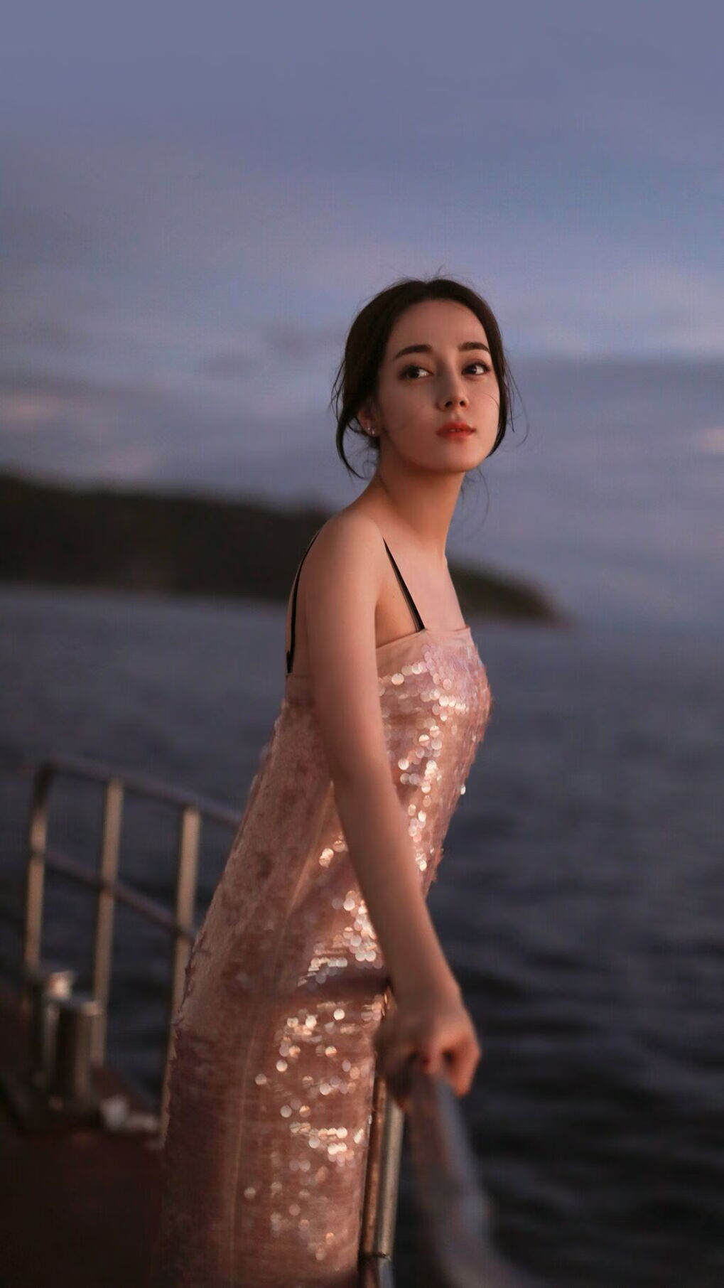 九游登录中心-NBA推出“黑科技裁判眼镜”，提升边线执法准确率，裁判眼睛