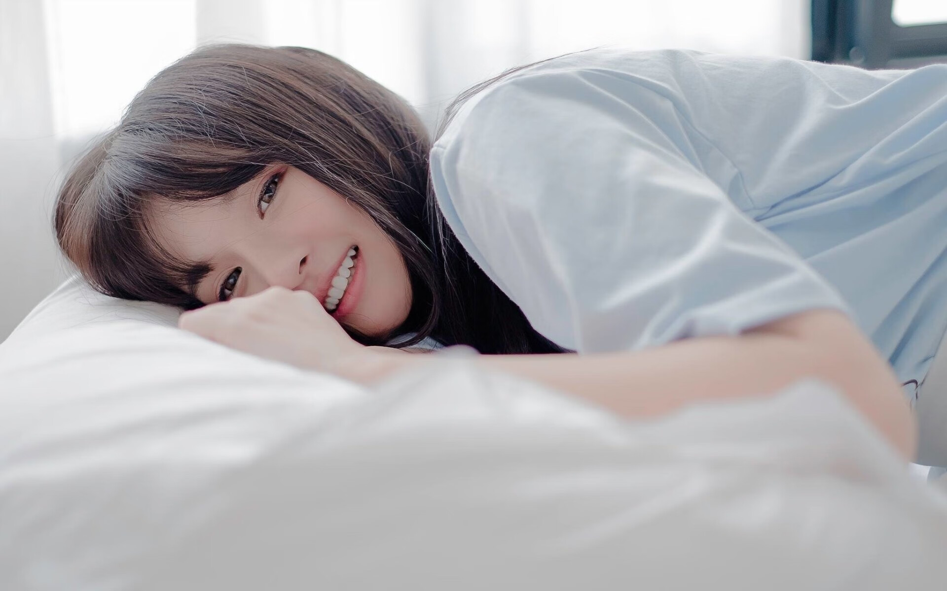 九游社区-伊朗队在巴黎奥运会比赛中展现出强大的远射能力，伊朗转播奥运会画面